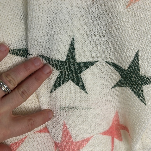POL Slouchy Oversized Star Print Sweater Size Medium - Picture 11 of 16